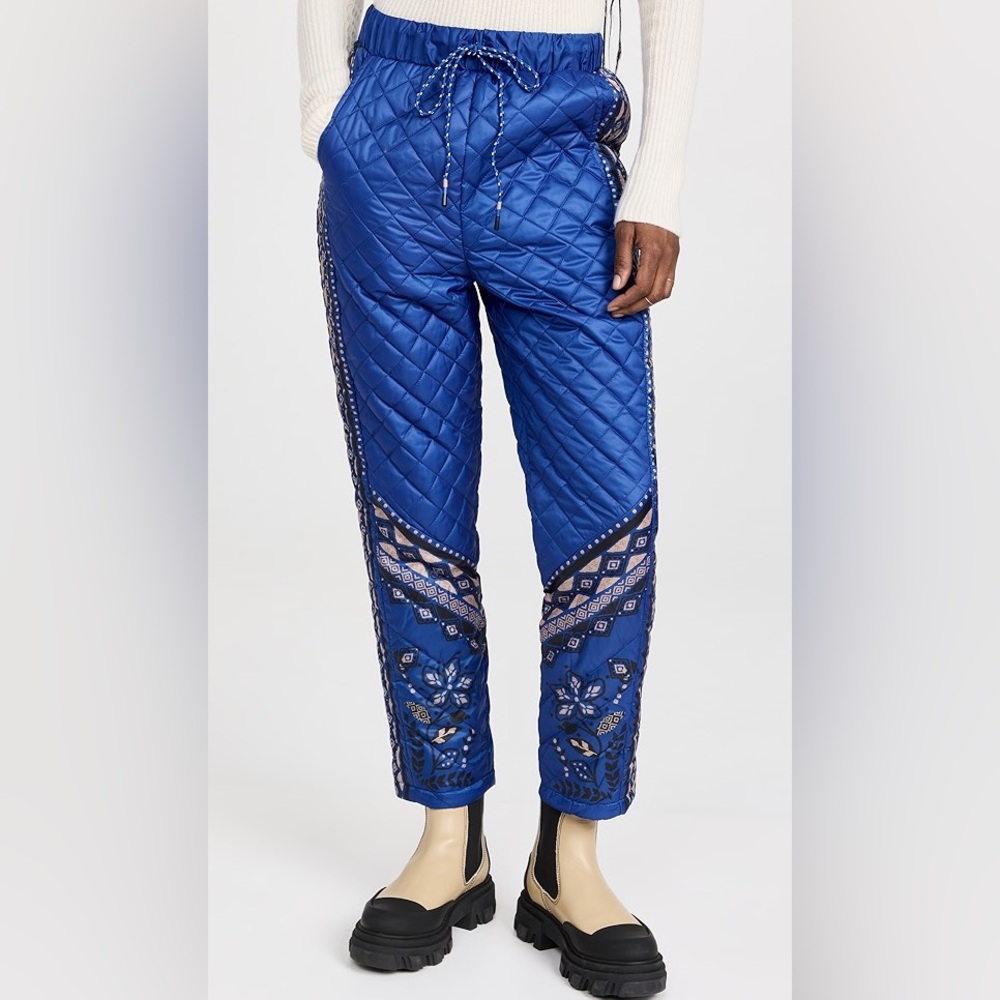 NWT Farm Rio | Macaw Forest Puffer Pants | Cobalt Blue
